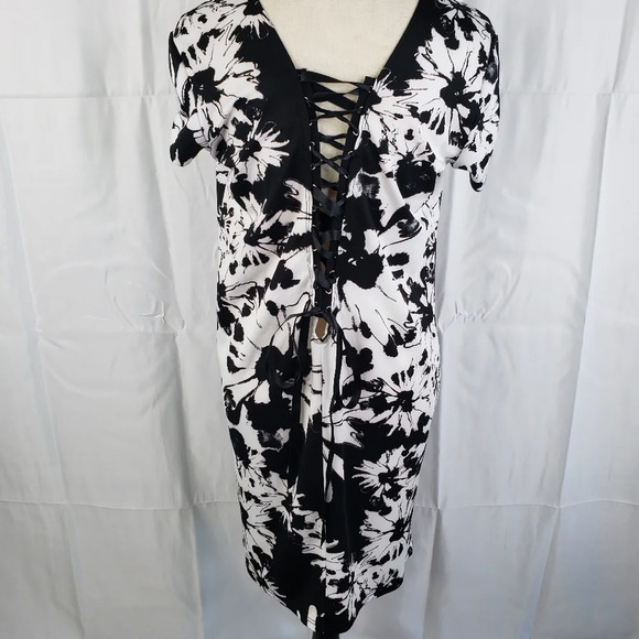 Demi Loon Black-White Floral Bombshell Vixen Pin up Back Corset Tie Dress Sz 2XL - Picture 8 of 14